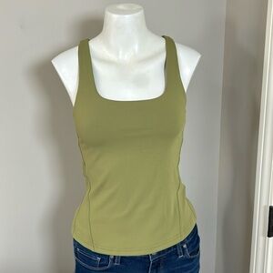 LULULEMON InStill Tank Top Green Luxtreme Nulu Yoga Stretch Sz 6